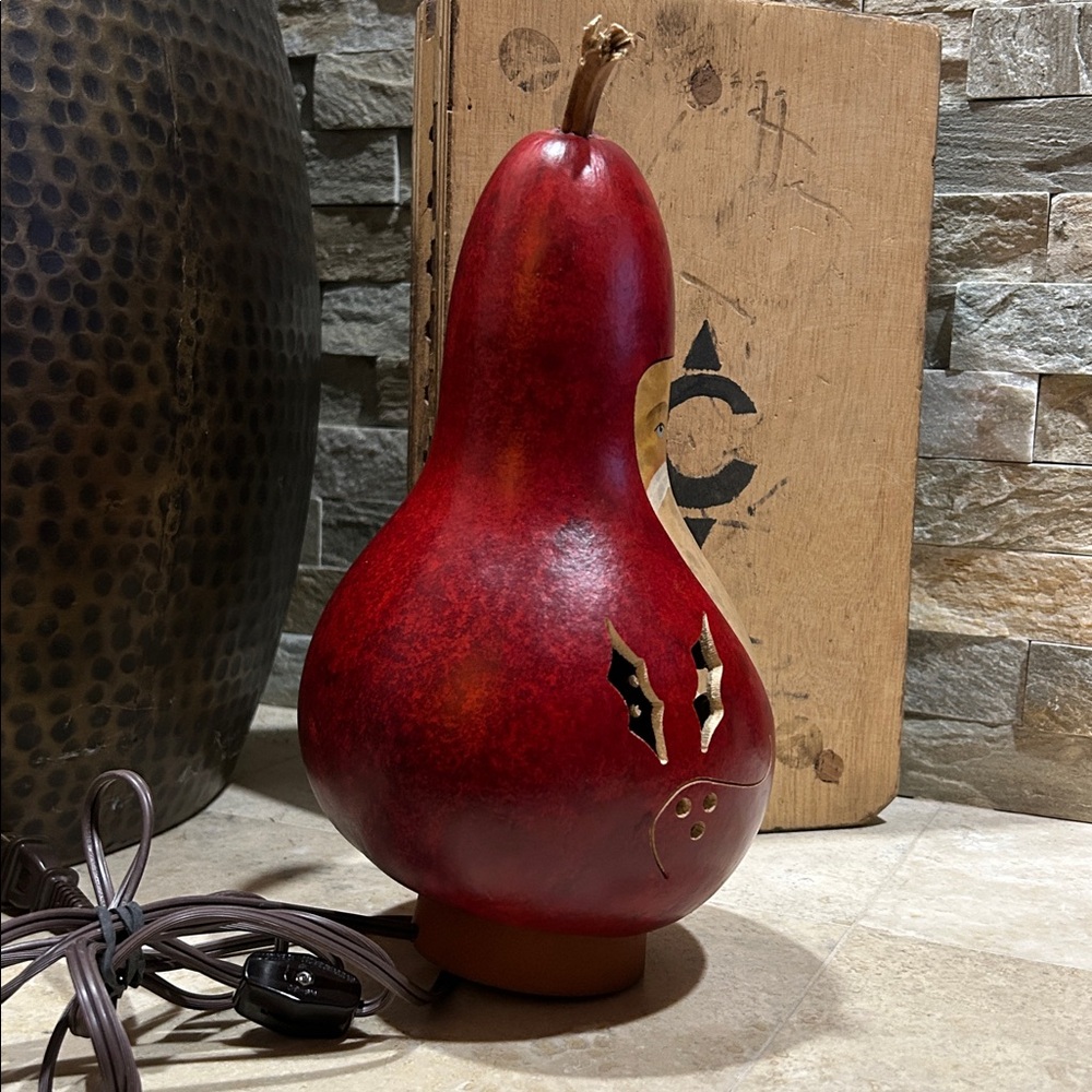 MEADOWBROOKE GOURDS Large Lit Santa Gourd Plug in Light - Picture 5 of 10